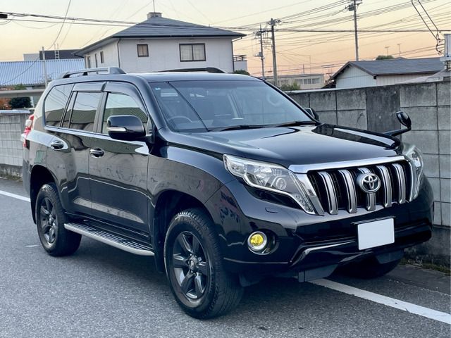 TOYOTA LANDCRUISER PRADO 2015