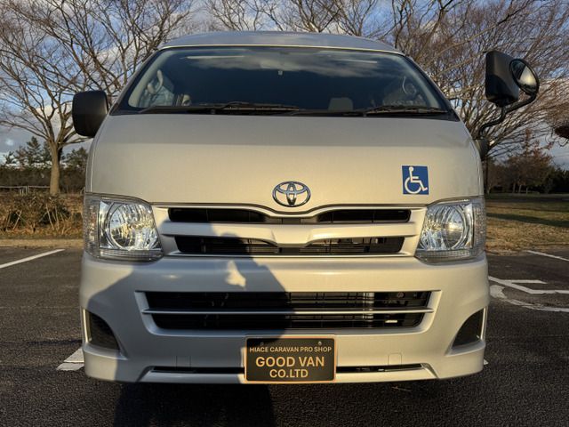 TOYOTA HIACE van 4WD 2012