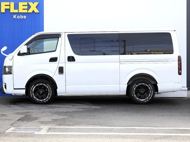 TOYOTA HIACE van 2WD 2022