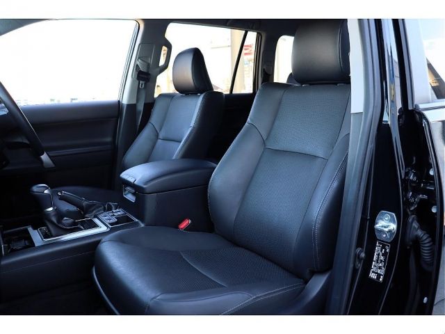 TOYOTA LANDCRUISER PRADO 2022