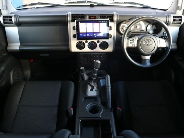 TOYOTA FJ CRUISER 4WD 2012