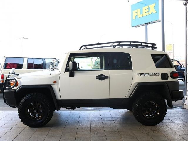 TOYOTA FJ CRUISER 4WD 2012