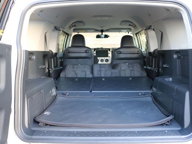 TOYOTA FJ CRUISER 4WD 2012