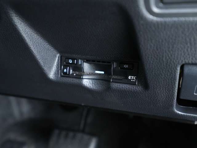 TOYOTA YARIS CROSS 2025