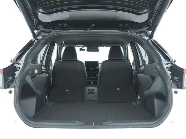 TOYOTA YARIS CROSS 2025