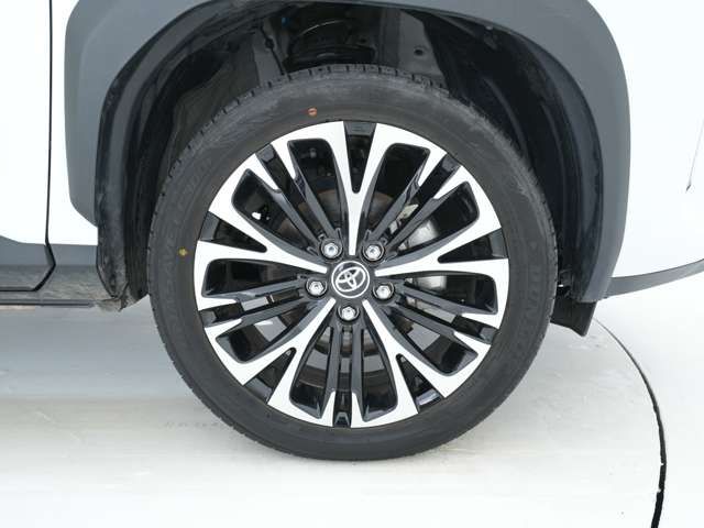 TOYOTA YARIS CROSS 2025