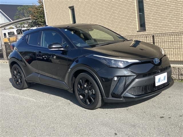 TOYOTA C-HR 2022