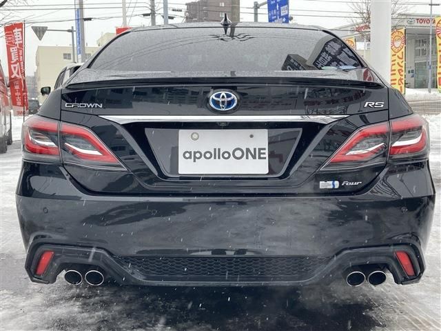 TOYOTA CROWN sedan hybrid 4WD 2018