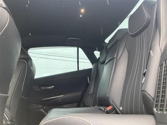 TOYOTA CROWN sedan hybrid 4WD 2018