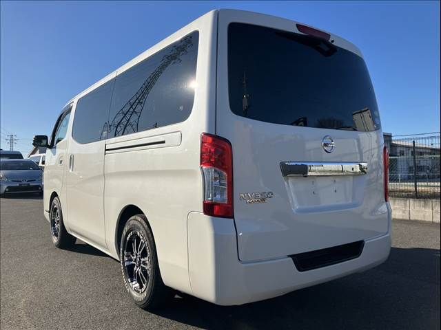 NISSAN NV350 CARAVAN 2018