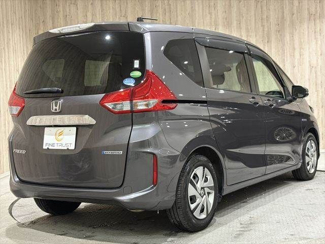 HONDA FREED HYBRID 2017