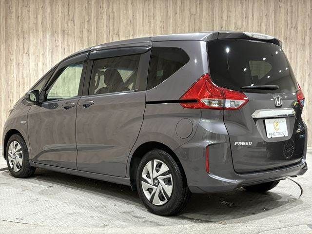 HONDA FREED HYBRID 2017