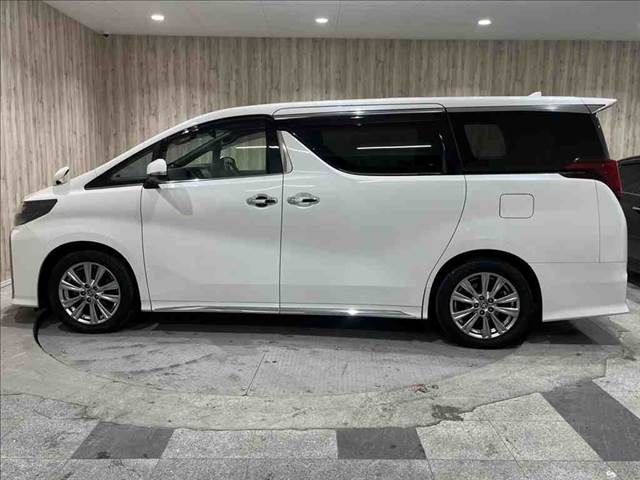 TOYOTA ALPHARD 2020