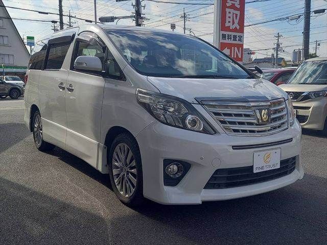 TOYOTA ALPHARD 2014