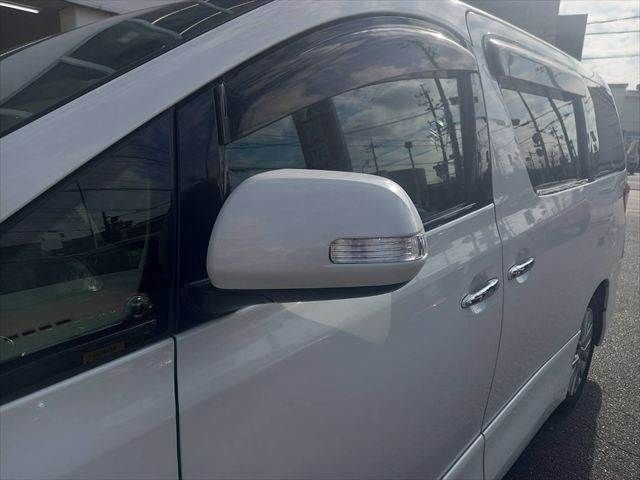TOYOTA ALPHARD 2014