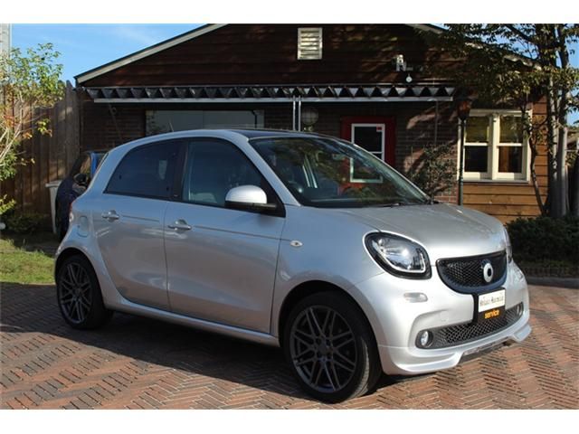 MCC SMART FORFOUR 2018