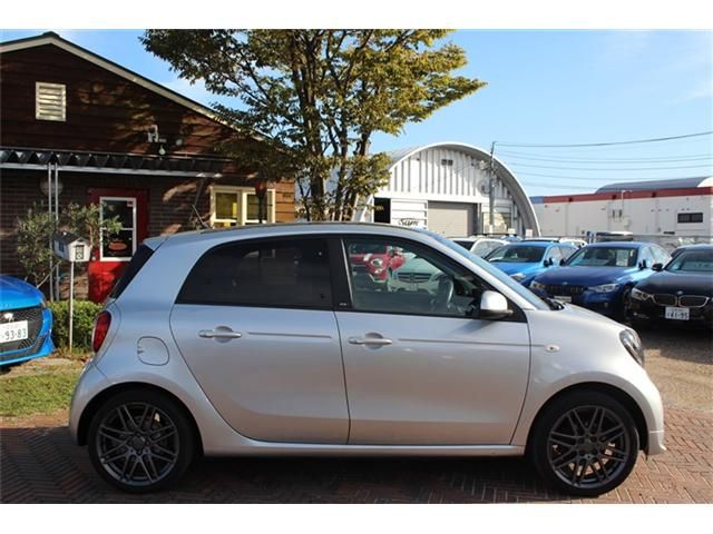 MCC SMART FORFOUR 2018