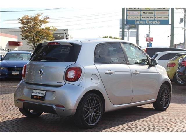 MCC SMART FORFOUR 2018