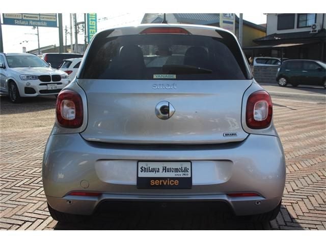 MCC SMART FORFOUR 2018