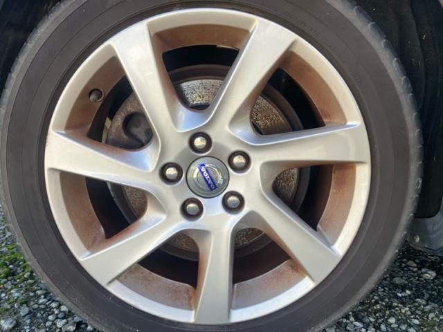 VOLVO VOLVO V60 2014