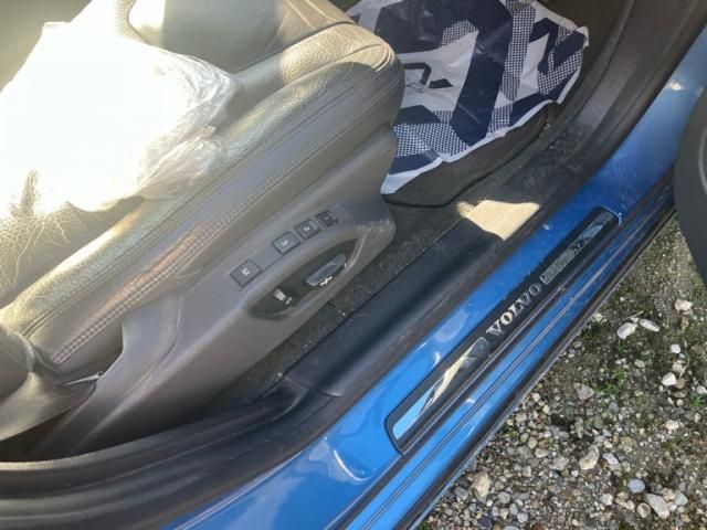 VOLVO VOLVO V60 2014