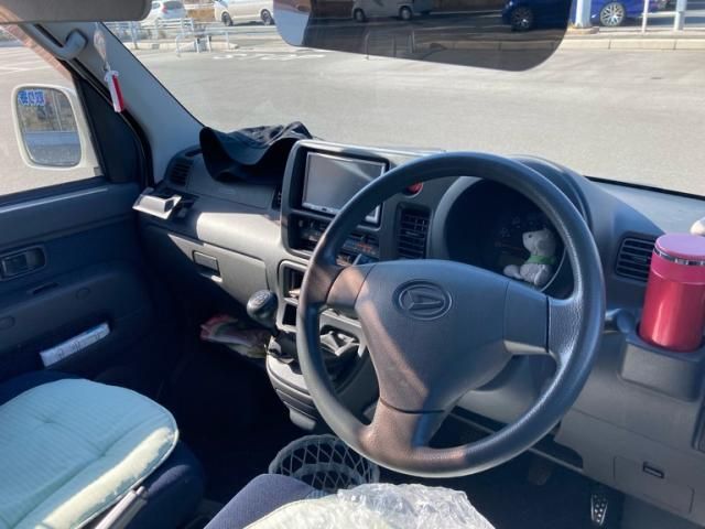 DAIHATSU HIJET CARGO 2010