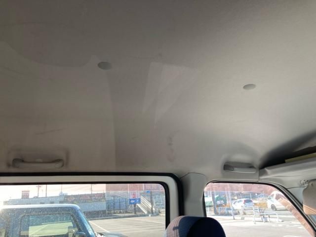 DAIHATSU HIJET CARGO 2010