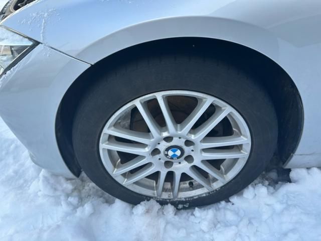 BMW BMW 3series sedan 2012