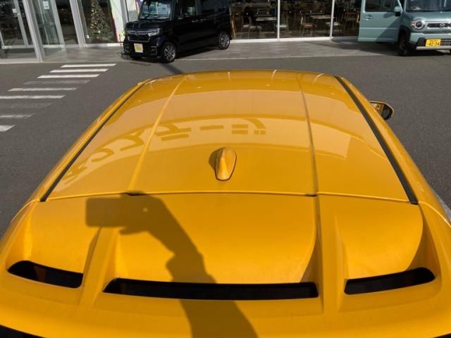 TOYOTA C-HR 4WD 2017