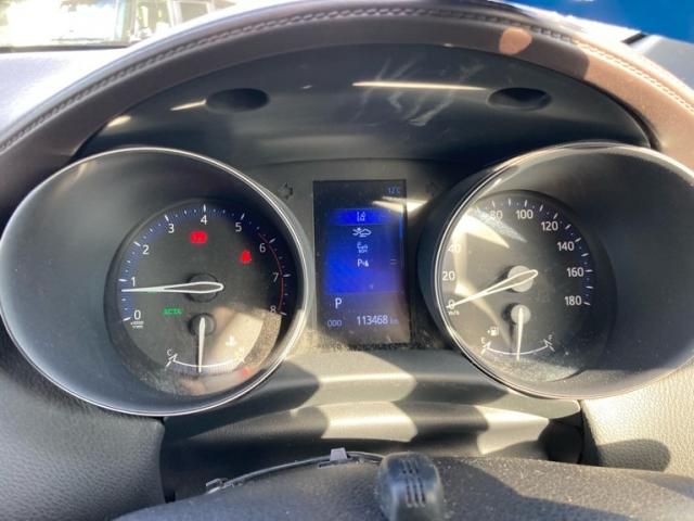 TOYOTA C-HR 4WD 2017