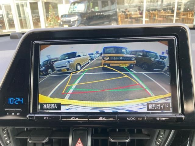 TOYOTA C-HR 4WD 2017