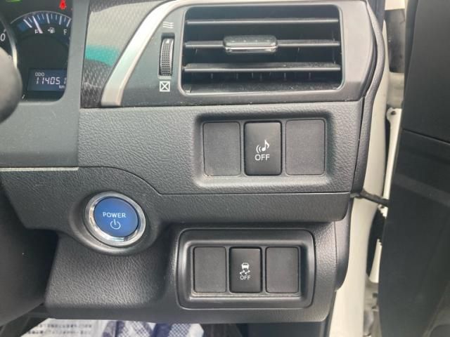 TOYOTA CAMRY HYBRID 2012