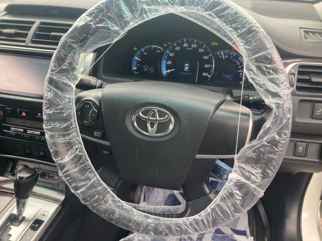 TOYOTA CAMRY HYBRID 2012