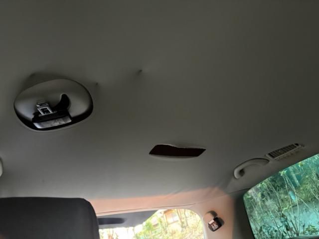 VOLKSWAGEN VOLKSWAGEN SHARAN 2011