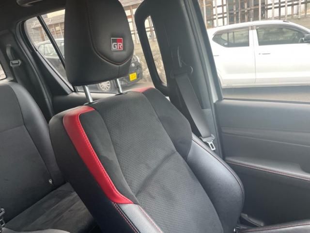 TOYOTA ??????????4D 2023