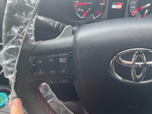 TOYOTA ??????????4D 2023