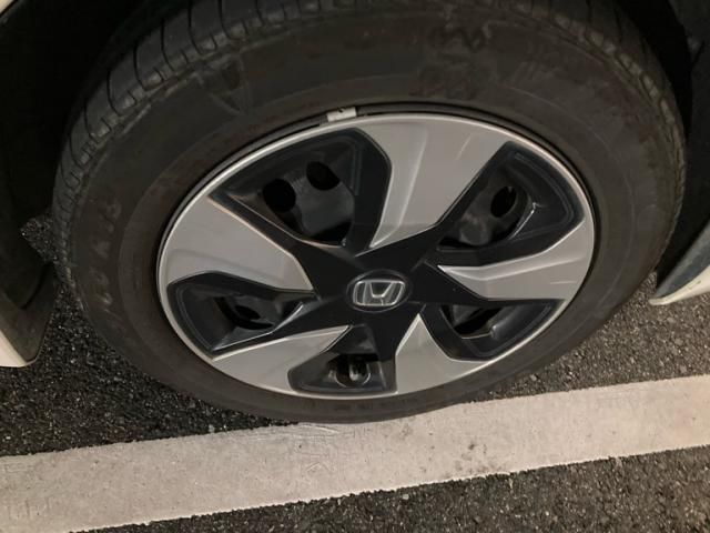 HONDA FIT HYBRID 2016