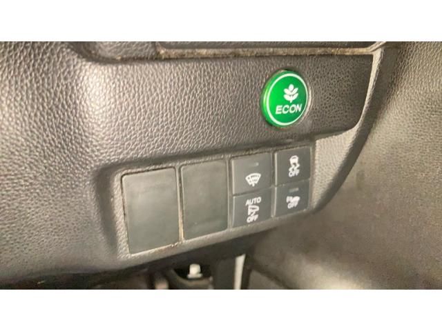 HONDA FIT HYBRID 2016