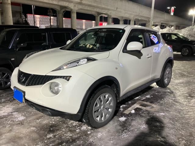 NISSAN JUKE 2011