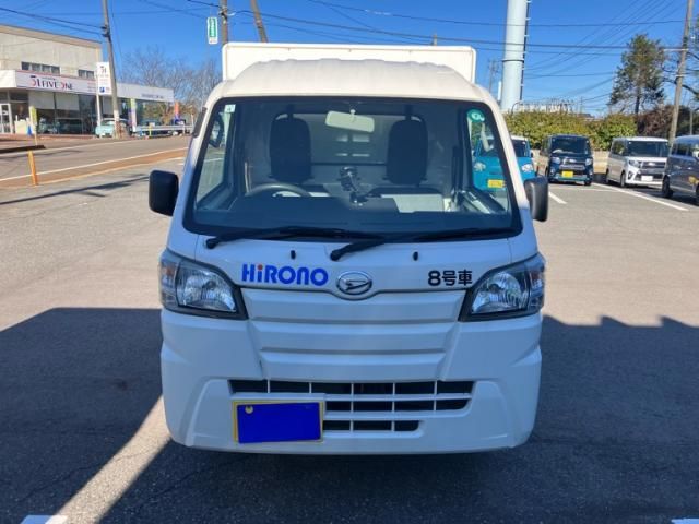 DAIHATSU HIJET truck 4WD 2016