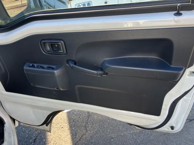 DAIHATSU HIJET truck 4WD 2016