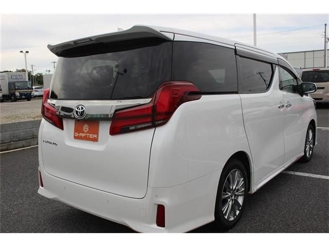TOYOTA ALPHARD 2020