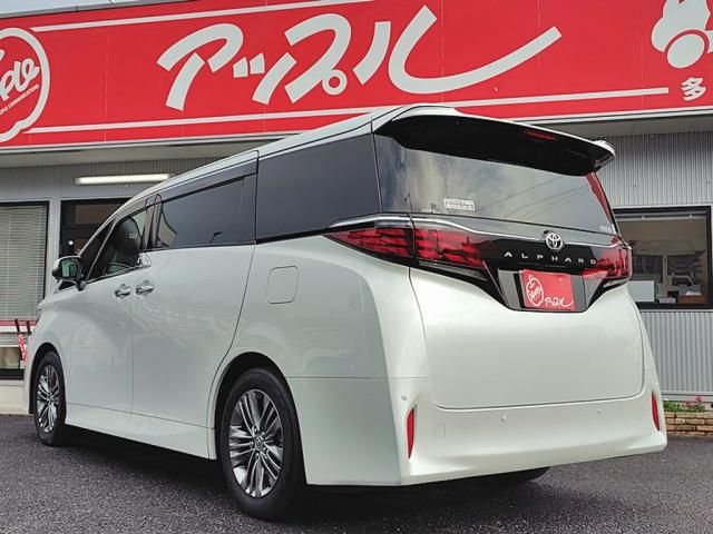 TOYOTA ALPHARD 2024