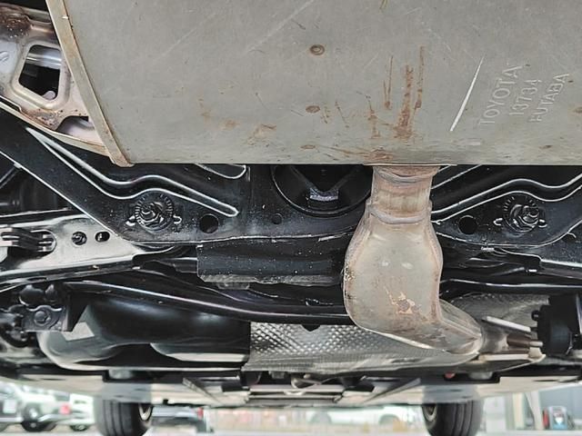 TOYOTA PRIUS 4WD 2017