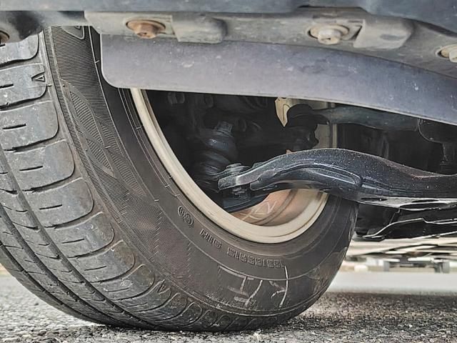 TOYOTA PRIUS 4WD 2017