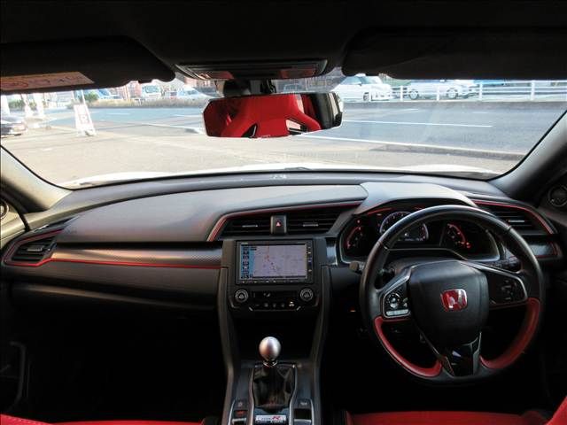 HONDA CIVIC hatchback 2019