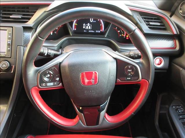 HONDA CIVIC hatchback 2019