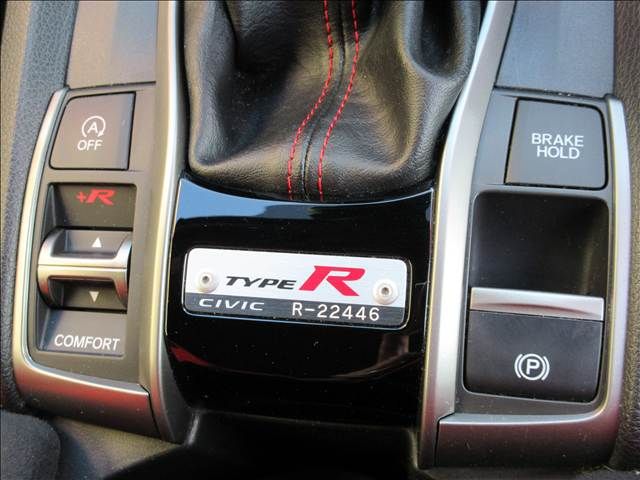 HONDA CIVIC hatchback 2019