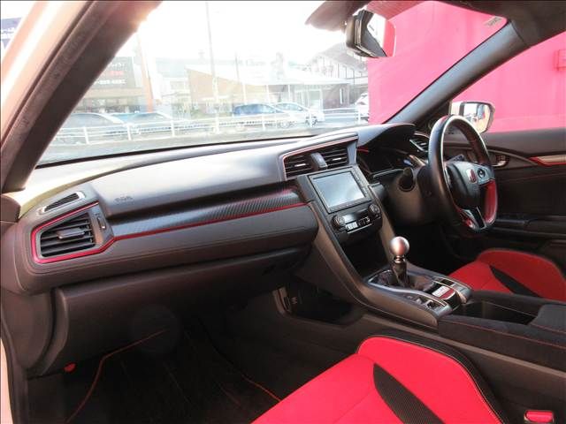 HONDA CIVIC hatchback 2019