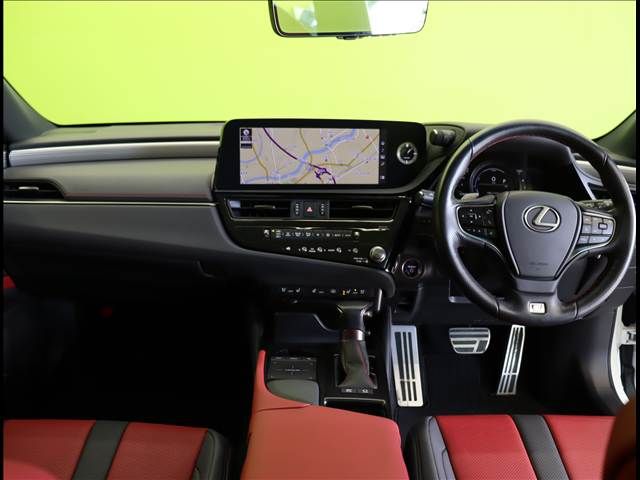 TOYOTA LEXUS ES300h 2022